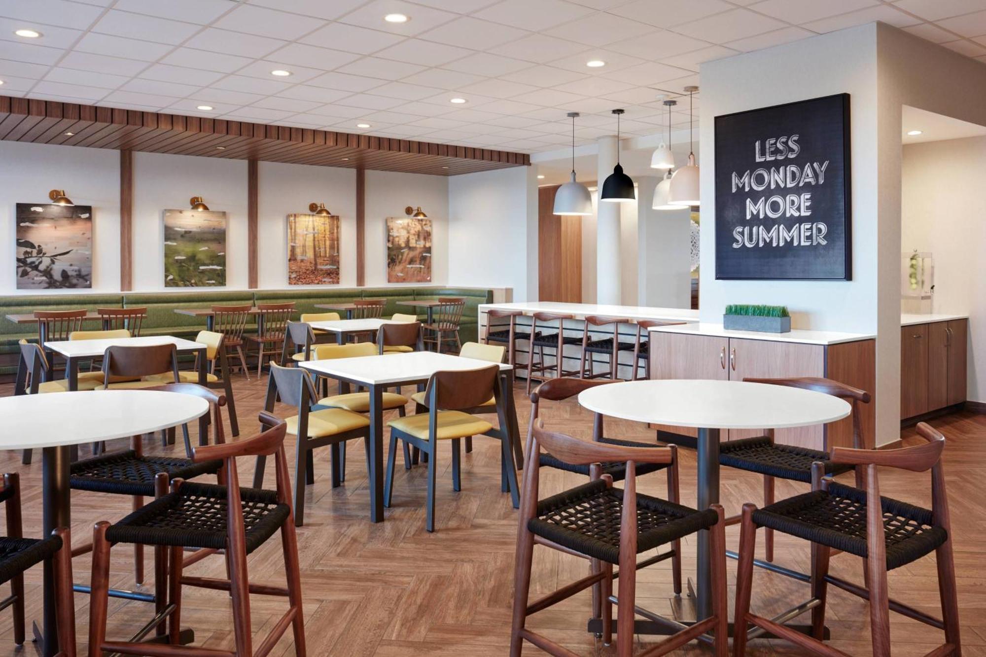 Fairfield Inn & Suites شاوني المظهر الخارجي الصورة